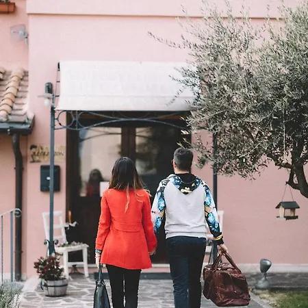 Фермерский дом Tenuta Marchesi Fezia