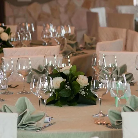 Agroturismo Tenuta Marchesi Fezia *