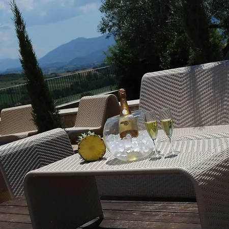 Tenuta Marchesi Fezia Alojamento de Turismo Rural Narni